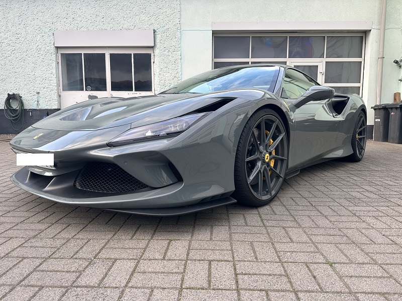 Ferrari F8